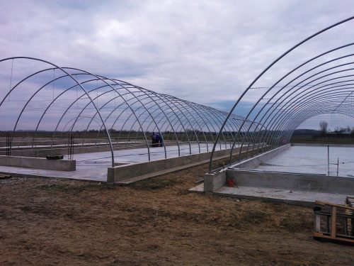 10m széles körívelt gombaház