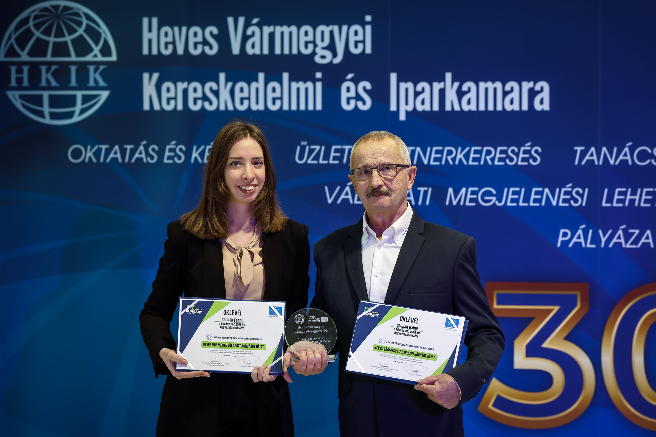 Heves Vármegye Zöld Gazdaságáért Díjat kapott a maklári Növény-Ház 2008 Kft.